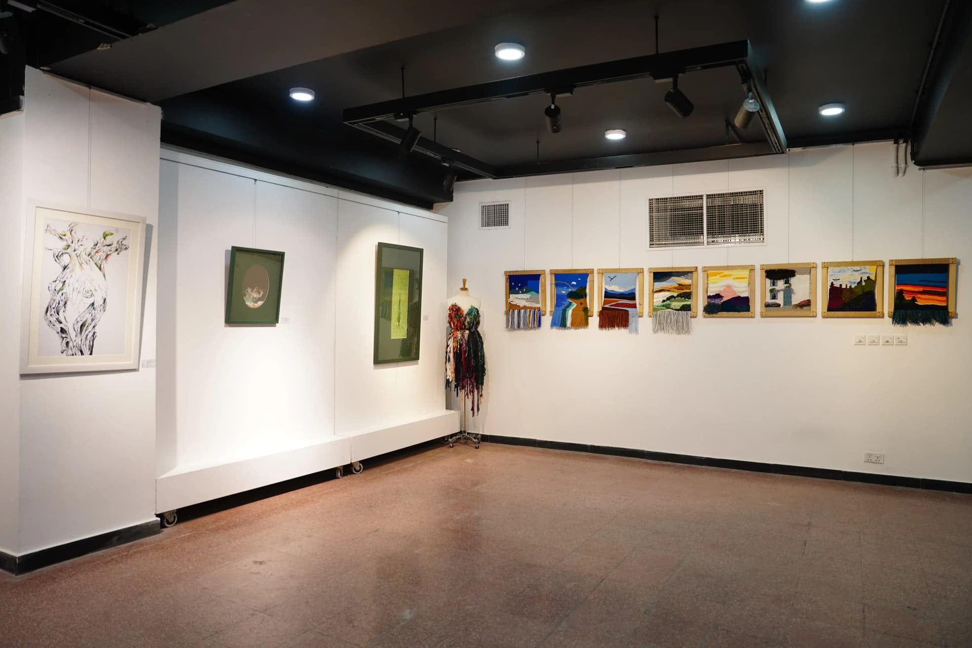 Green Dot Exhibition - Interactive Experience